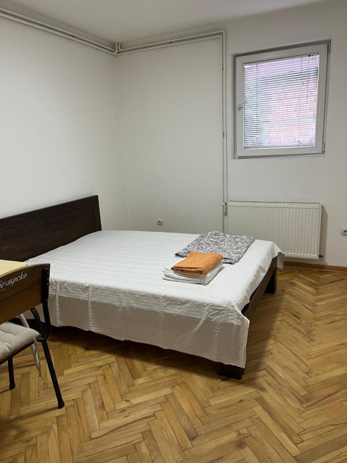 中华楼 - Beograd Ngoại thất bức ảnh