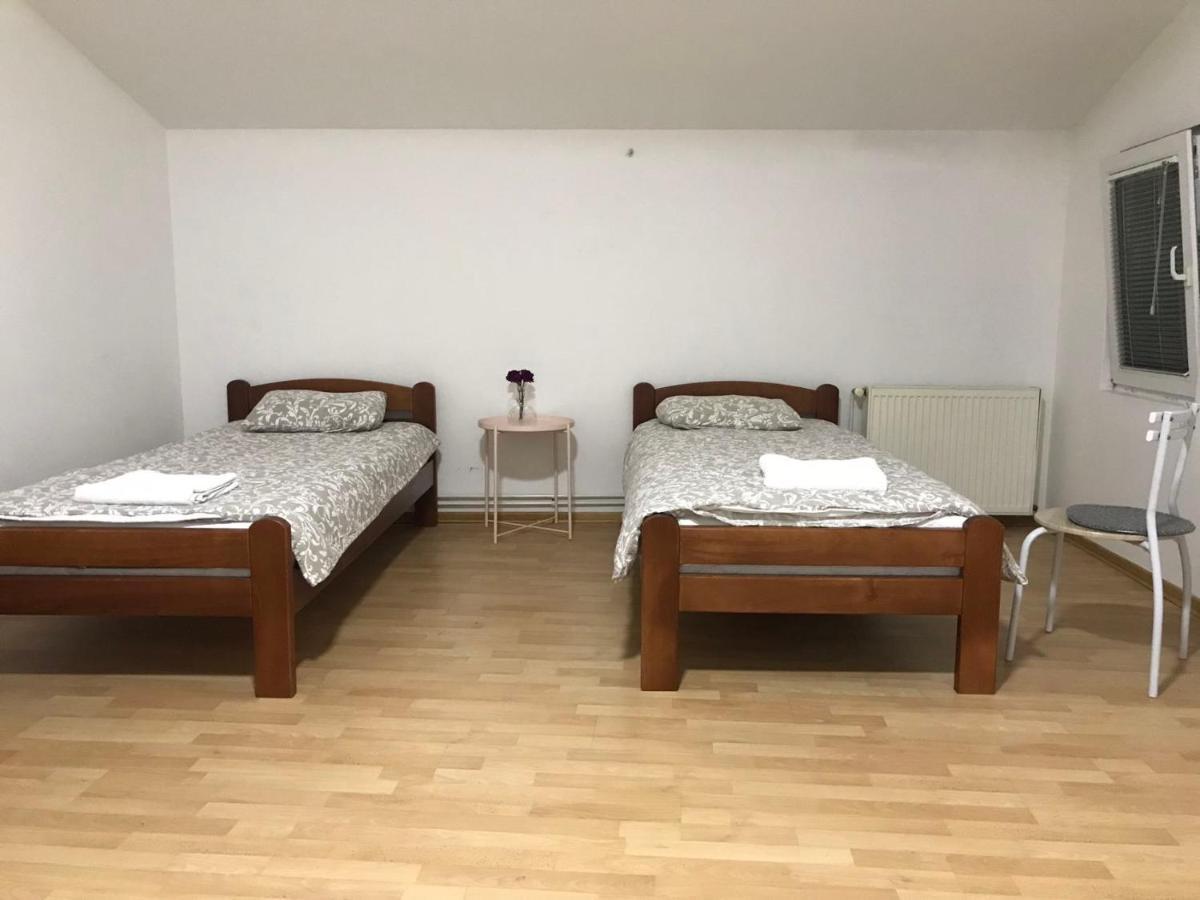 中华楼 - Beograd Ngoại thất bức ảnh