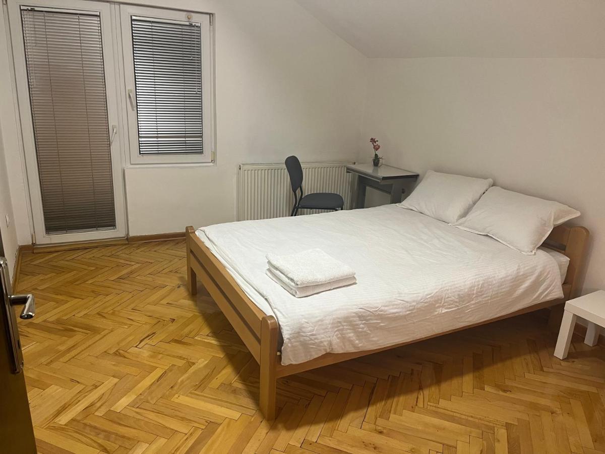 中华楼 - Beograd Ngoại thất bức ảnh